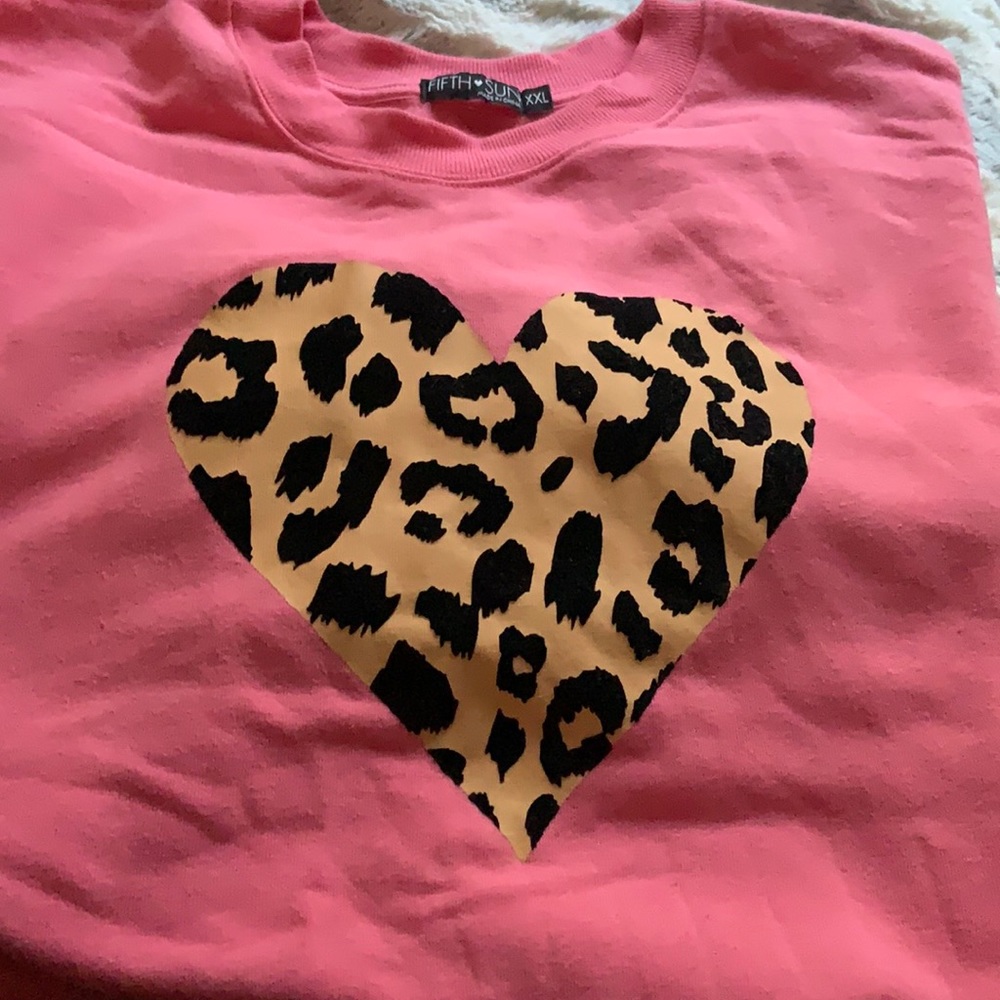 Woman’s pink leopard heart sweatshirt
